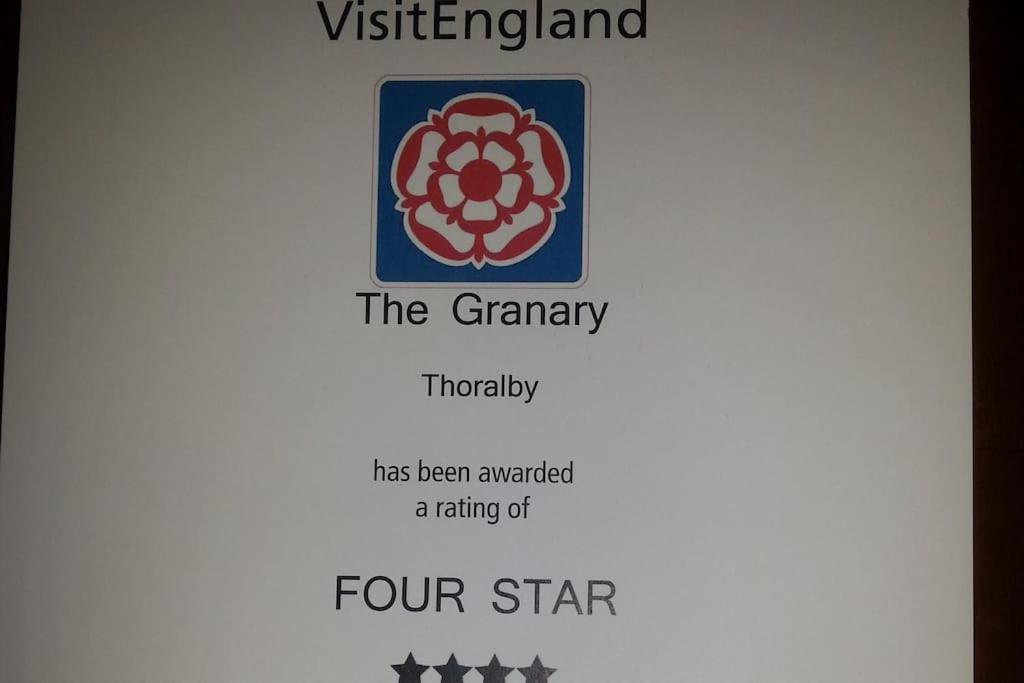 Apartamento The Granary, Old Corn Mill, Yorkshire Dales West Burton Exterior foto