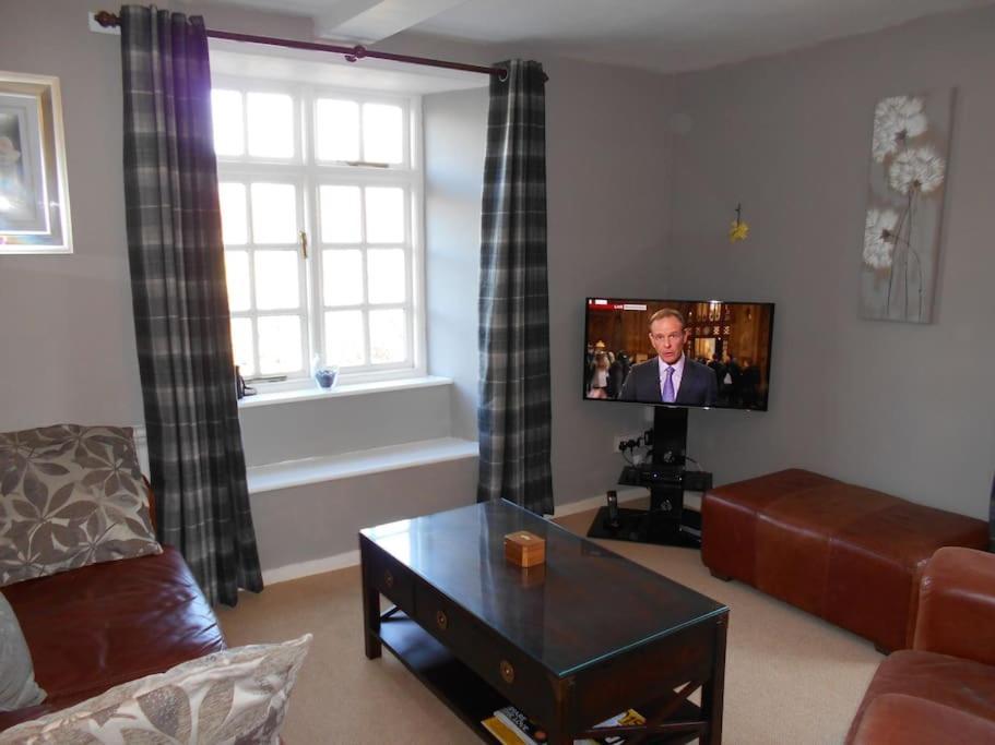 Apartamento The Granary, Old Corn Mill, Yorkshire Dales West Burton Exterior foto